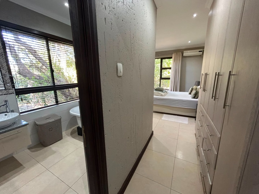 4 Bedroom Property for Sale in Leisure Bay KwaZulu-Natal