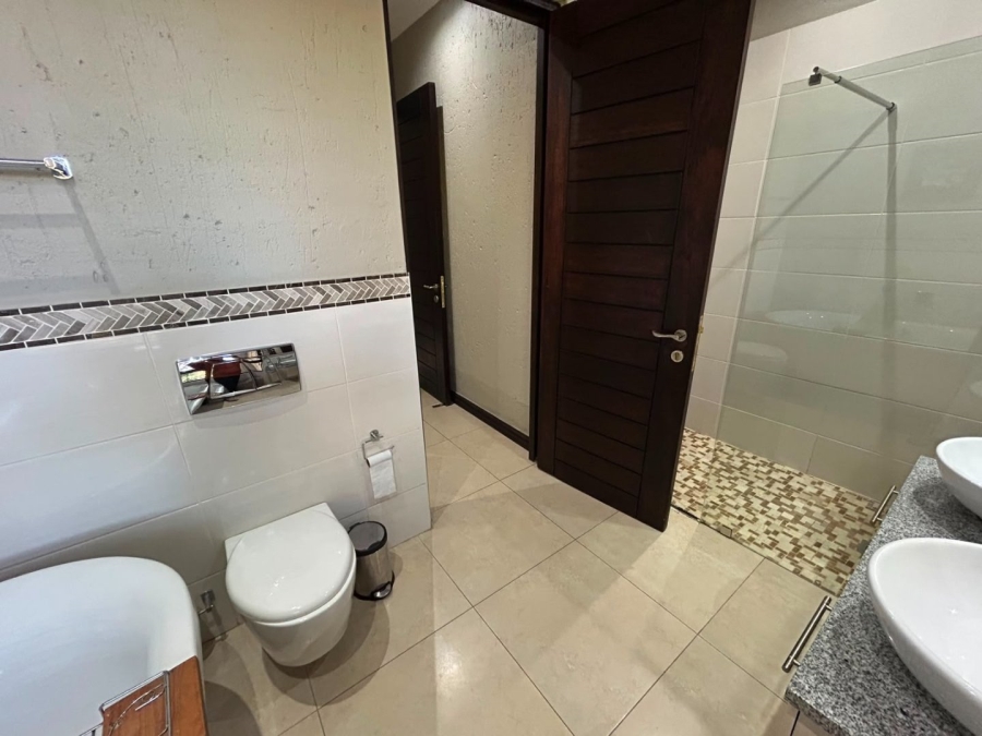 4 Bedroom Property for Sale in Leisure Bay KwaZulu-Natal