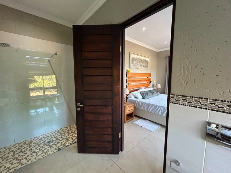 4 Bedroom Property for Sale in Leisure Bay KwaZulu-Natal