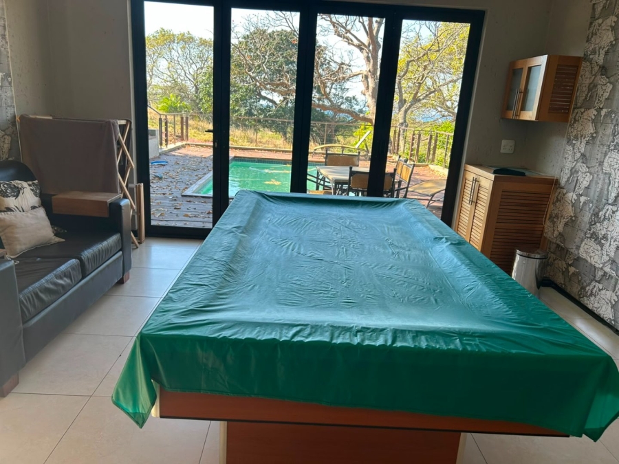 4 Bedroom Property for Sale in Leisure Bay KwaZulu-Natal