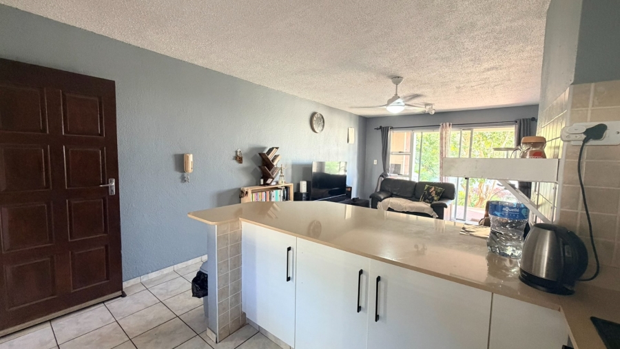 2 Bedroom Property for Sale in Uvongo KwaZulu-Natal