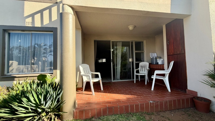 2 Bedroom Property for Sale in Uvongo KwaZulu-Natal