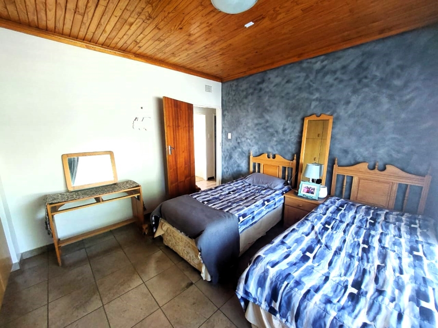3 Bedroom Property for Sale in Pioneer Park KwaZulu-Natal