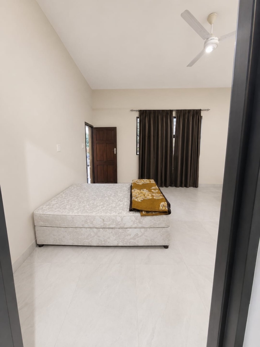 To Let 1 Bedroom Property for Rent in Bluff KwaZulu-Natal