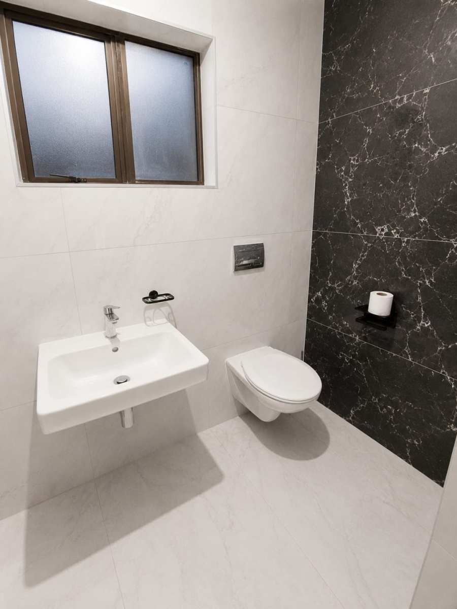 To Let 1 Bedroom Property for Rent in Bluff KwaZulu-Natal