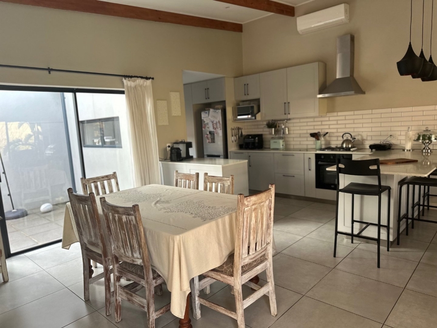4 Bedroom Property for Sale in Palm Lakes Estate KwaZulu-Natal