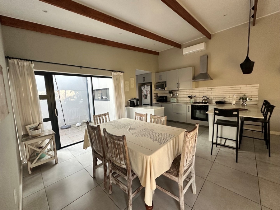 4 Bedroom Property for Sale in Palm Lakes Estate KwaZulu-Natal