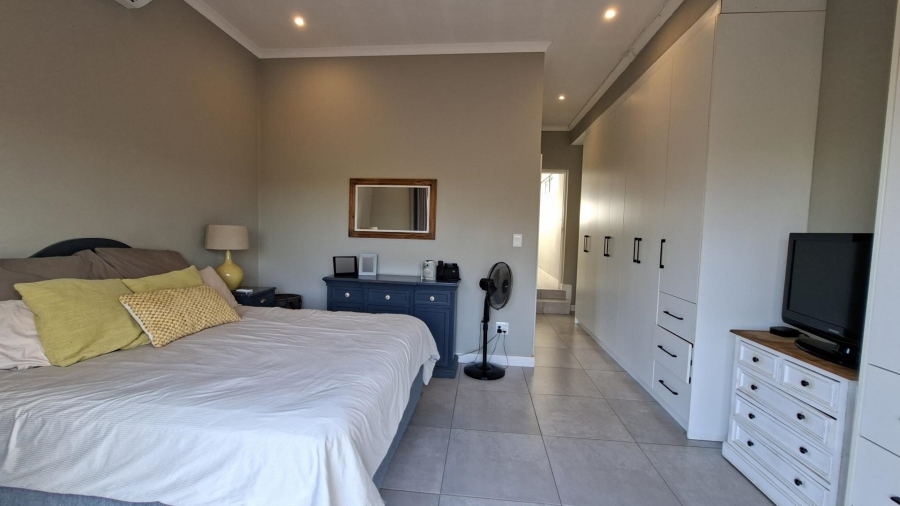 4 Bedroom Property for Sale in Palm Lakes Estate KwaZulu-Natal