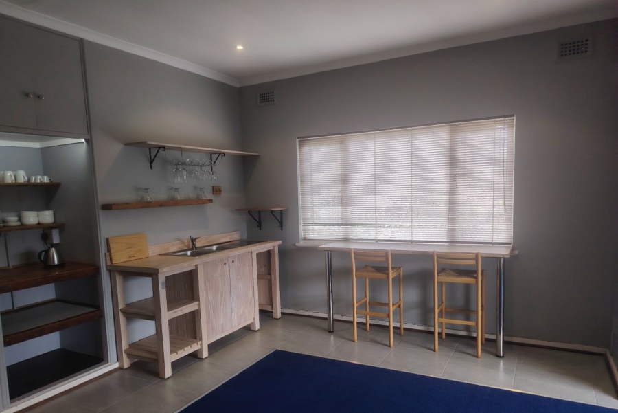 To Let Commercial Property for Rent in Kloof KwaZulu-Natal