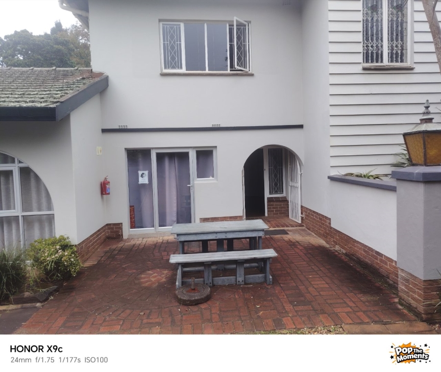 To Let Commercial Property for Rent in Kloof KwaZulu-Natal