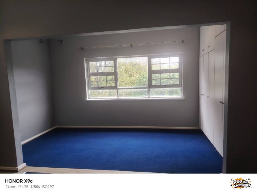 To Let Commercial Property for Rent in Kloof KwaZulu-Natal
