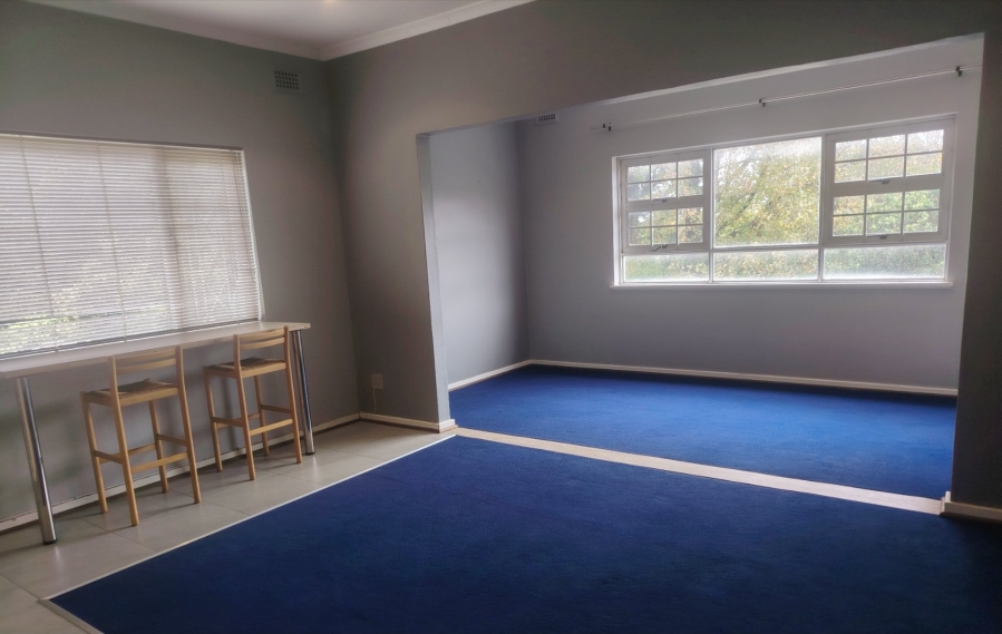 To Let Commercial Property for Rent in Kloof KwaZulu-Natal