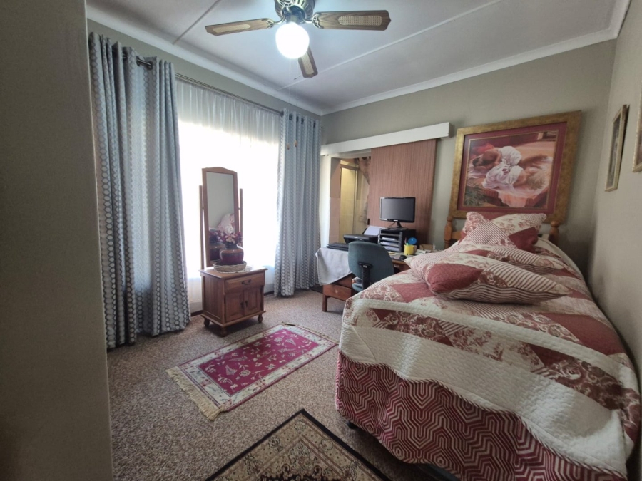 3 Bedroom Property for Sale in Pioneer Park KwaZulu-Natal