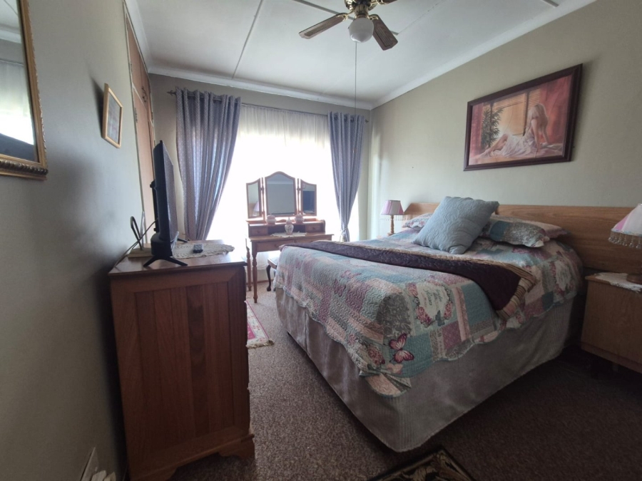 3 Bedroom Property for Sale in Pioneer Park KwaZulu-Natal
