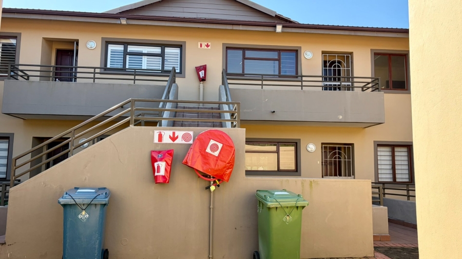 4 Bedroom Property for Sale in St Michaels On Sea KwaZulu-Natal