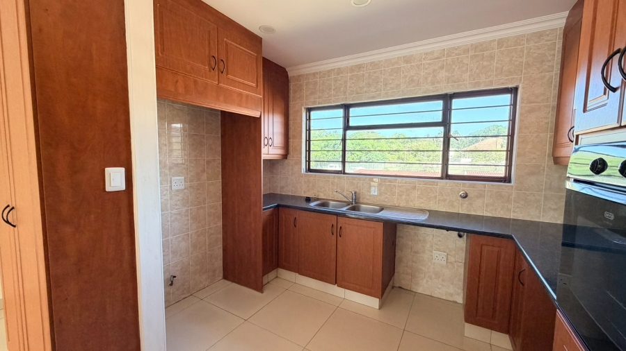 4 Bedroom Property for Sale in St Michaels On Sea KwaZulu-Natal