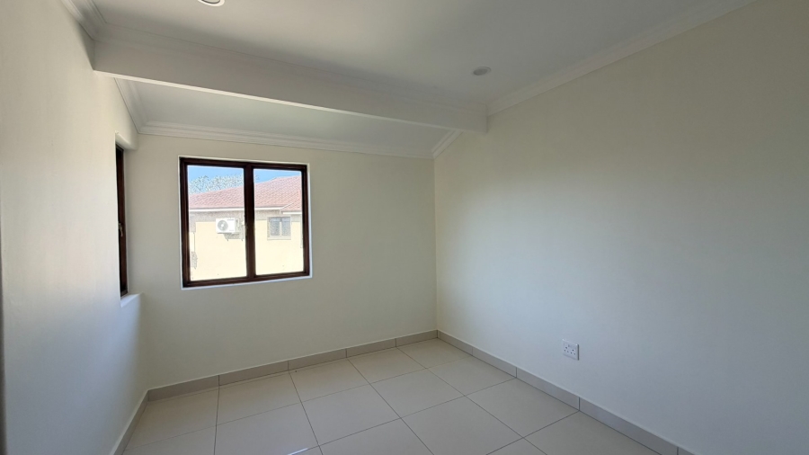 4 Bedroom Property for Sale in St Michaels On Sea KwaZulu-Natal