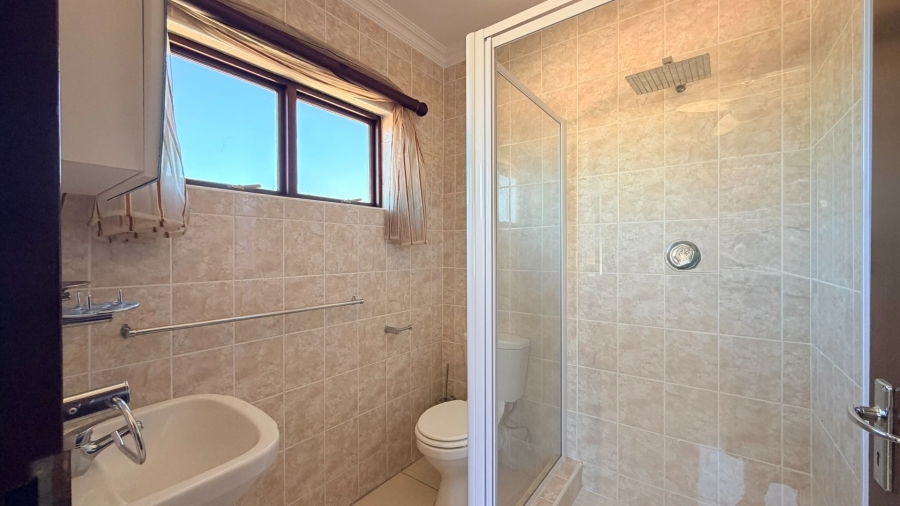 4 Bedroom Property for Sale in St Michaels On Sea KwaZulu-Natal