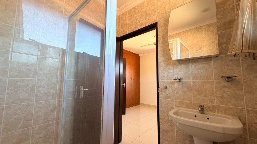 4 Bedroom Property for Sale in St Michaels On Sea KwaZulu-Natal