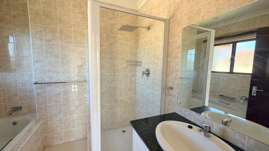 4 Bedroom Property for Sale in St Michaels On Sea KwaZulu-Natal