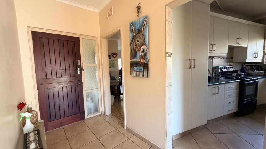 3 Bedroom Property for Sale in St Michaels On Sea KwaZulu-Natal