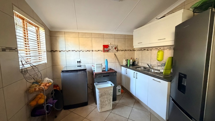 3 Bedroom Property for Sale in St Michaels On Sea KwaZulu-Natal