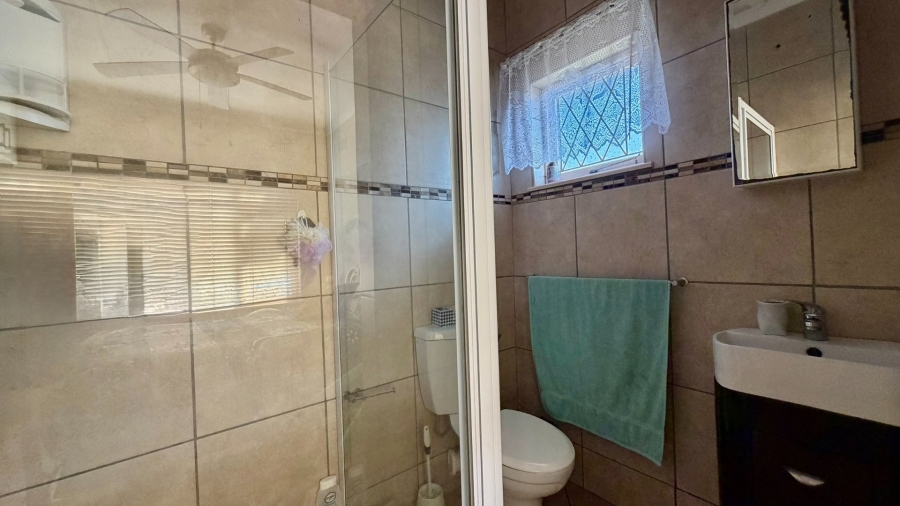 3 Bedroom Property for Sale in St Michaels On Sea KwaZulu-Natal