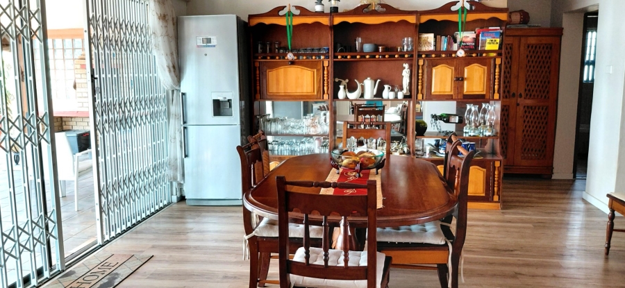 4 Bedroom Property for Sale in Umzumbe KwaZulu-Natal