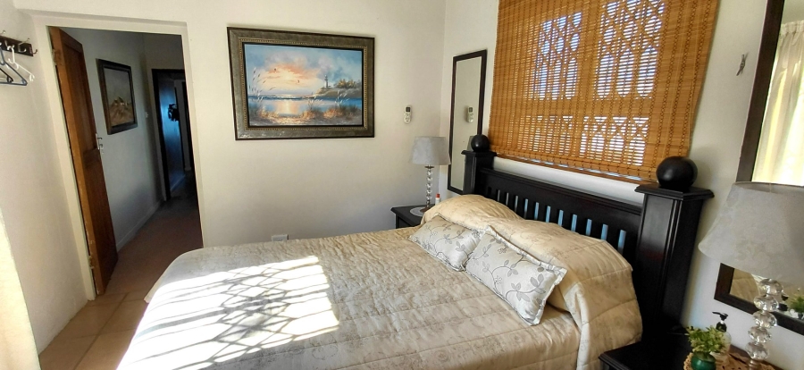 4 Bedroom Property for Sale in Umzumbe KwaZulu-Natal