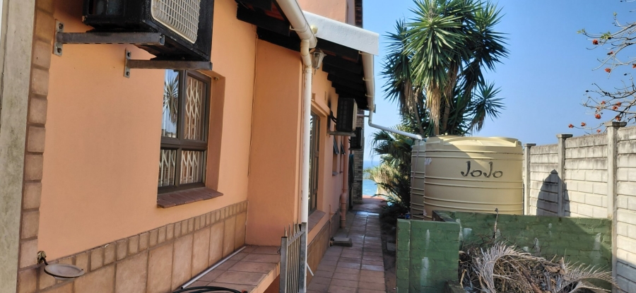 4 Bedroom Property for Sale in Umzumbe KwaZulu-Natal
