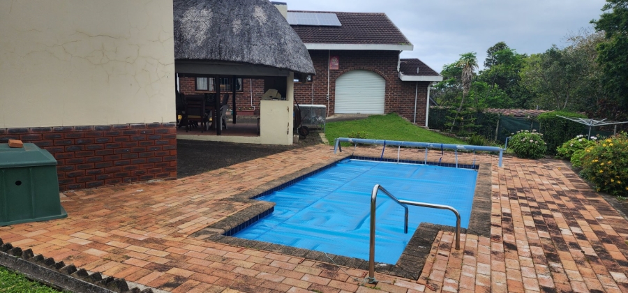 4 Bedroom Property for Sale in Umtentweni KwaZulu-Natal