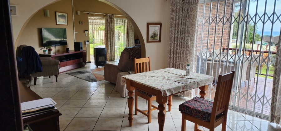 4 Bedroom Property for Sale in Umtentweni KwaZulu-Natal