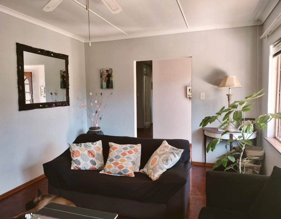 To Let 3 Bedroom Property for Rent in Waterfall KwaZulu-Natal
