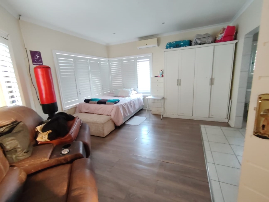 3 Bedroom Property for Sale in Brighton Beach KwaZulu-Natal