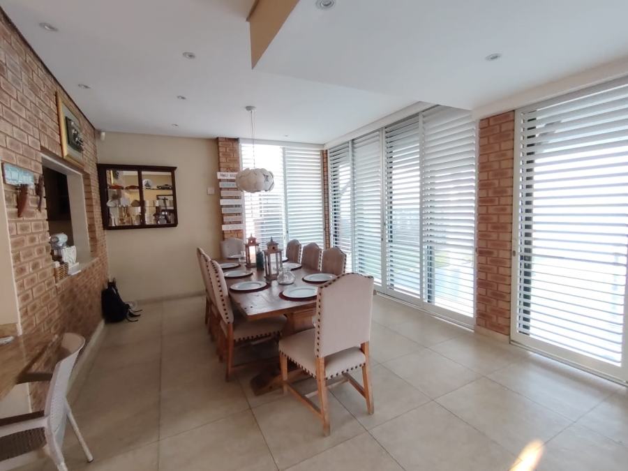 3 Bedroom Property for Sale in Brighton Beach KwaZulu-Natal