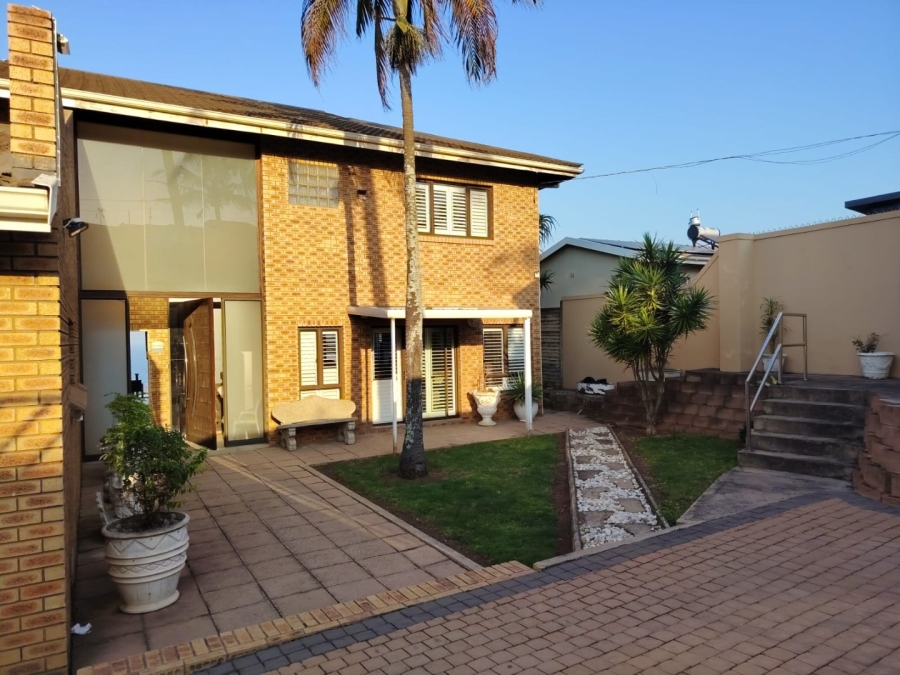 3 Bedroom Property for Sale in Brighton Beach KwaZulu-Natal