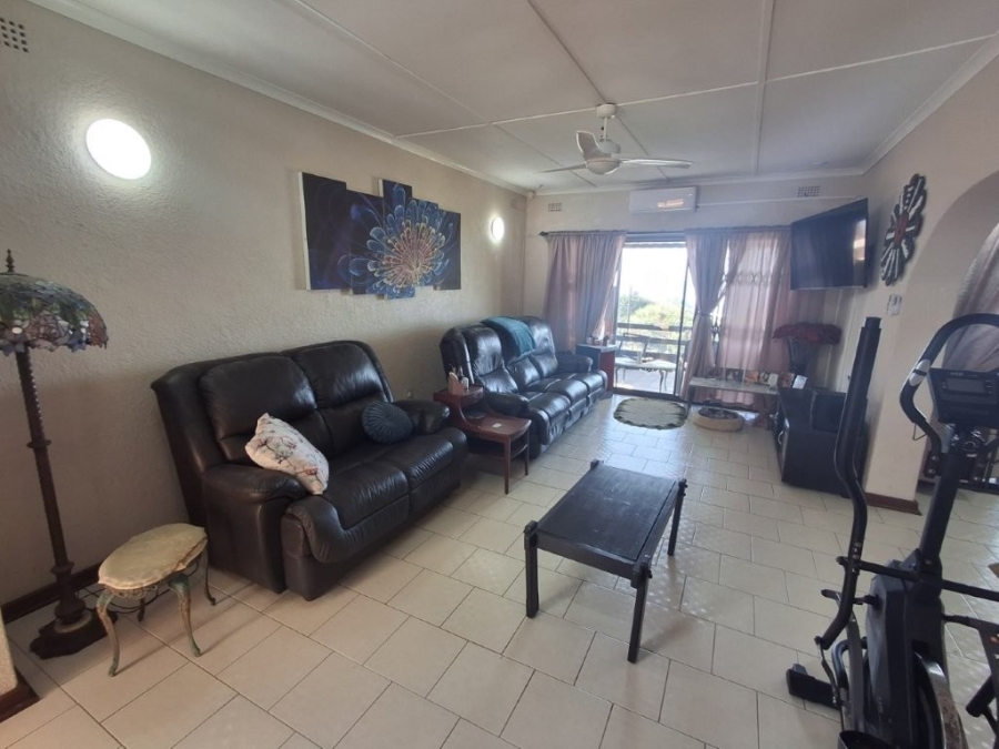 4 Bedroom Property for Sale in Ramsgate KwaZulu-Natal