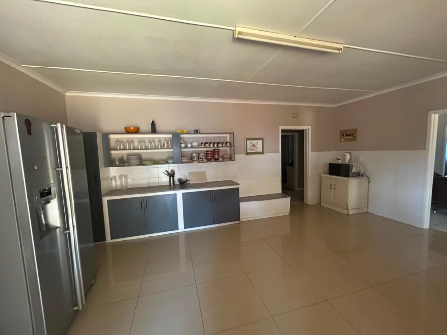 5 Bedroom Property for Sale in Glenmore KwaZulu-Natal