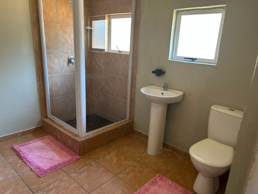 5 Bedroom Property for Sale in Glenmore KwaZulu-Natal