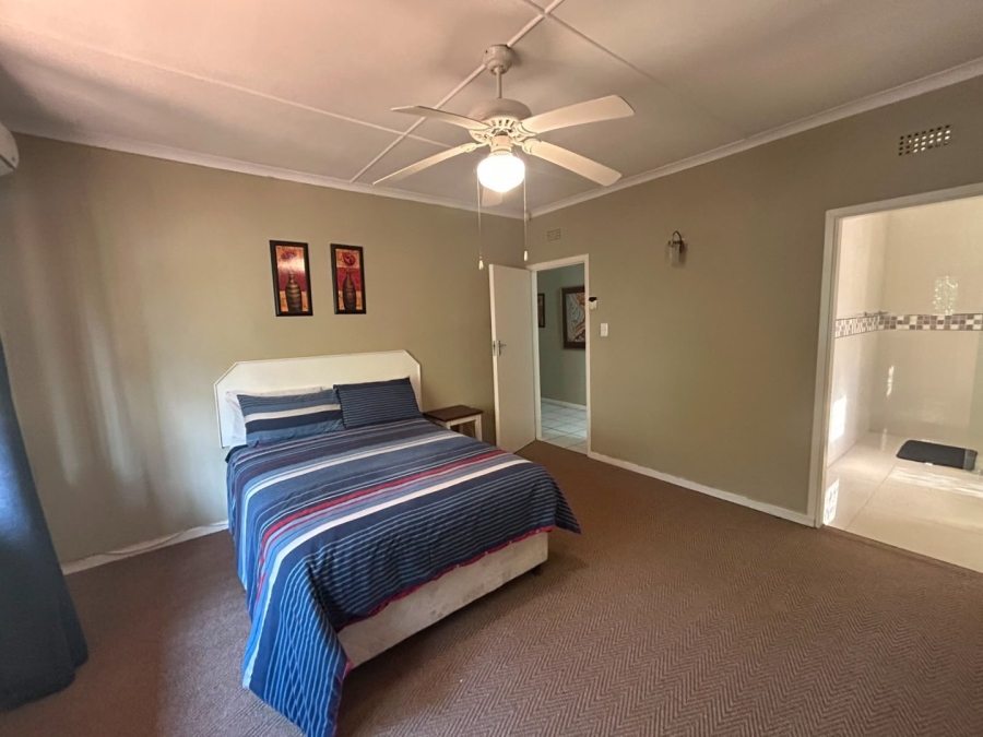 5 Bedroom Property for Sale in Glenmore KwaZulu-Natal
