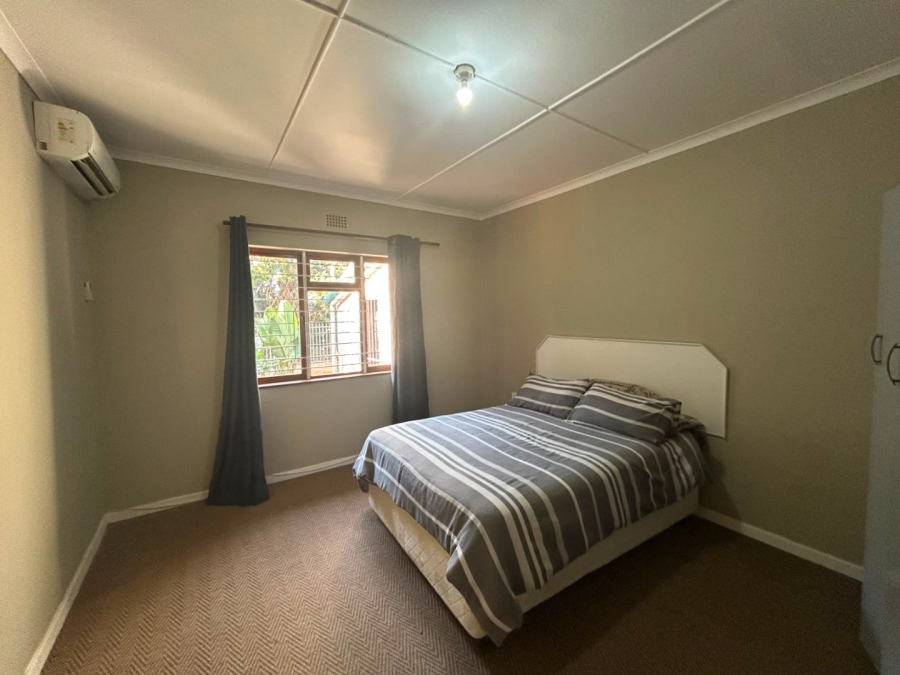 5 Bedroom Property for Sale in Glenmore KwaZulu-Natal