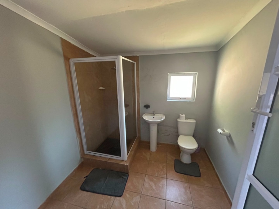 5 Bedroom Property for Sale in Glenmore KwaZulu-Natal