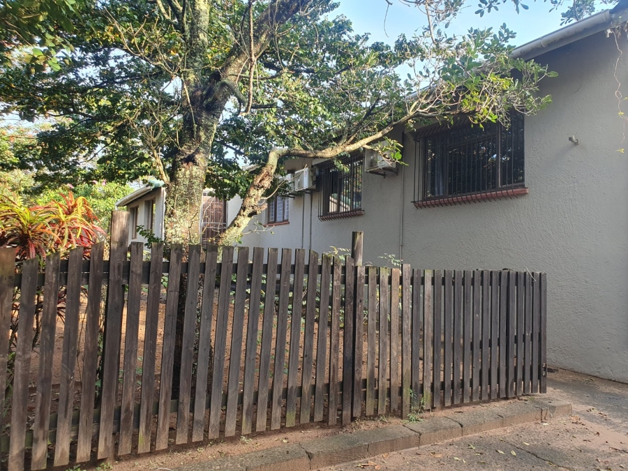 5 Bedroom Property for Sale in Glenmore KwaZulu-Natal