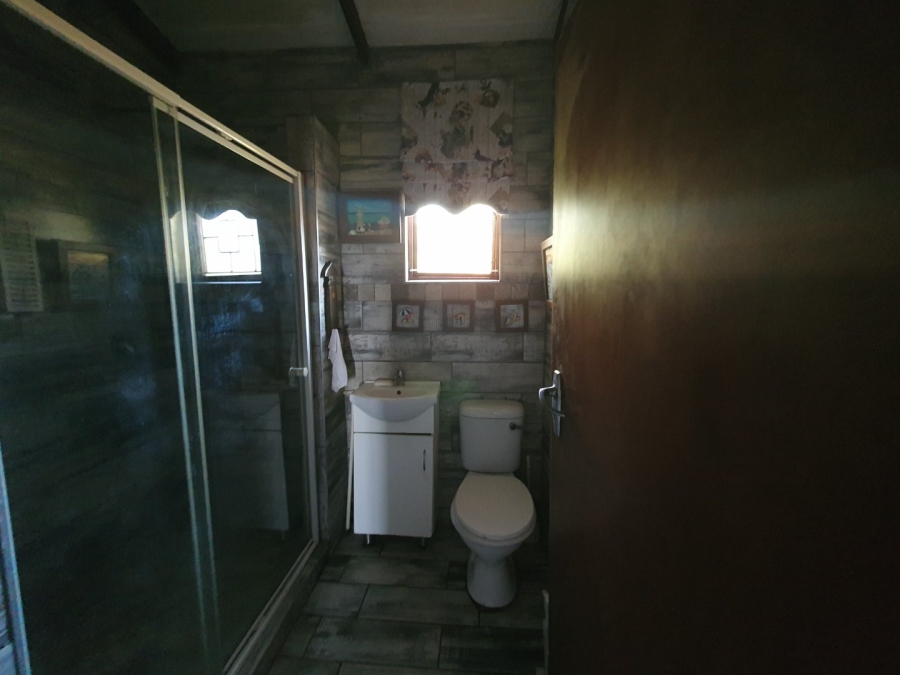 4 Bedroom Property for Sale in Port Edward KwaZulu-Natal