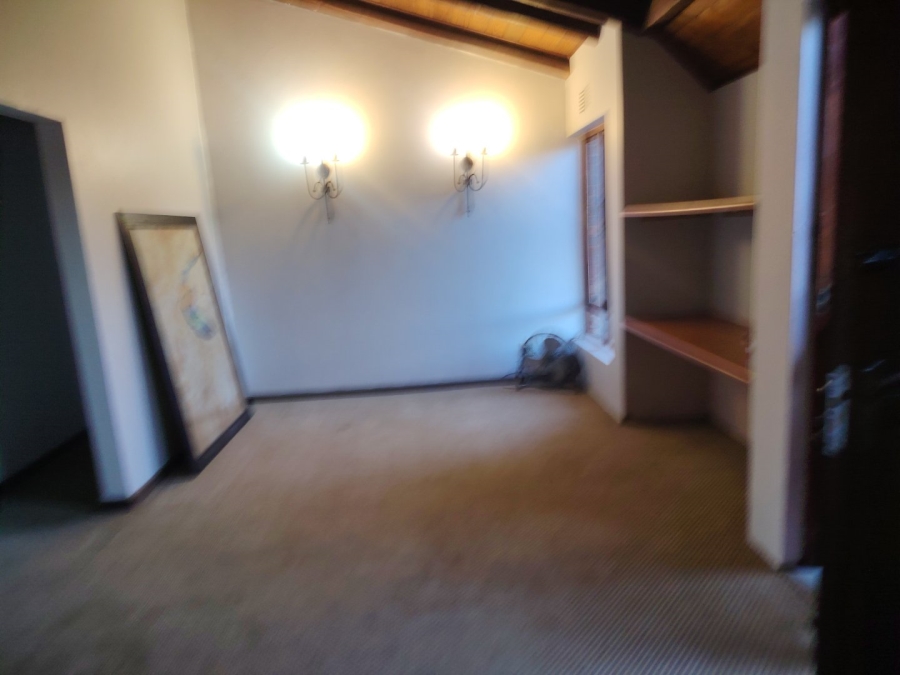 3 Bedroom Property for Sale in Waterfall KwaZulu-Natal