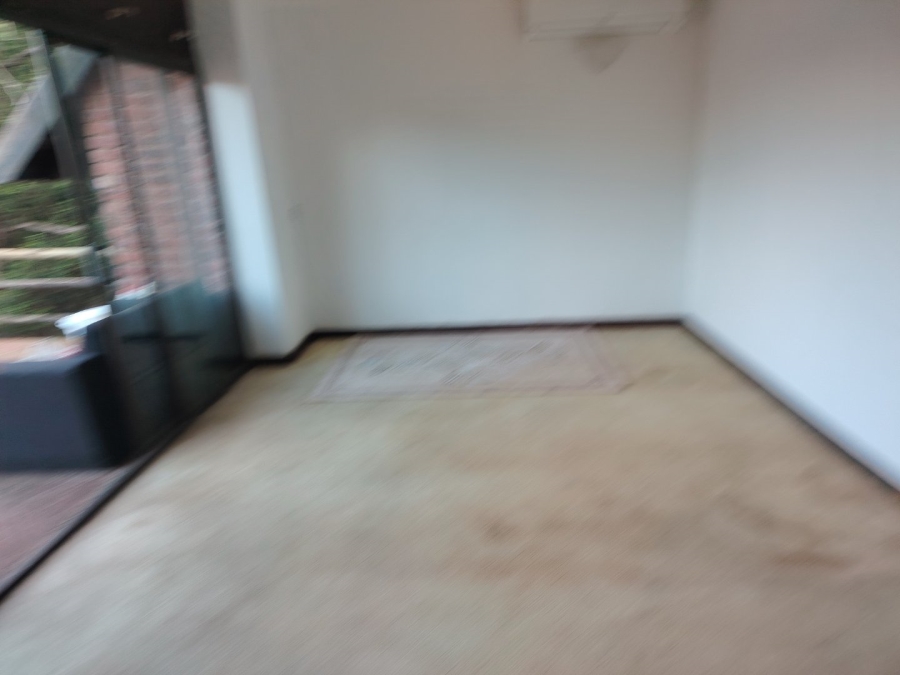 3 Bedroom Property for Sale in Waterfall KwaZulu-Natal