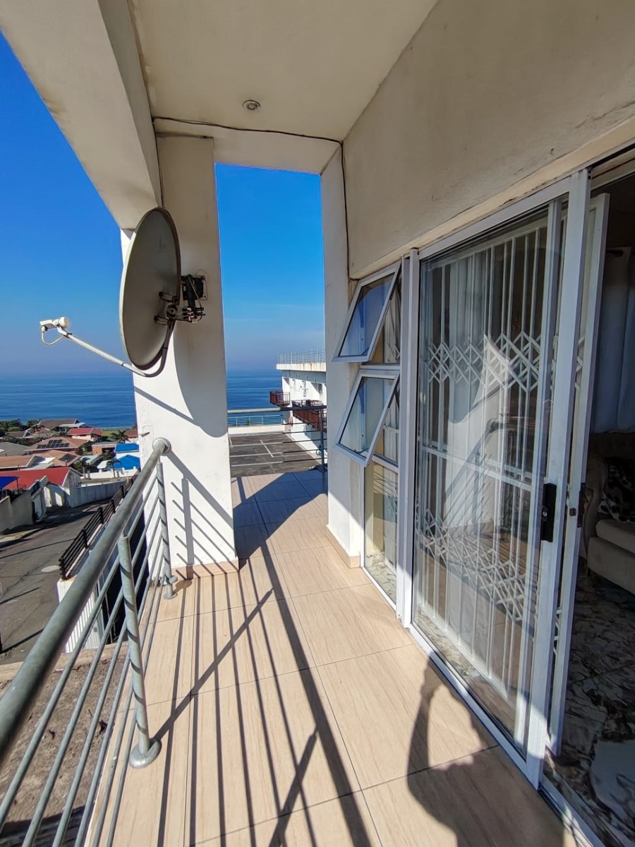 To Let 3 Bedroom Property for Rent in Brighton Beach KwaZulu-Natal