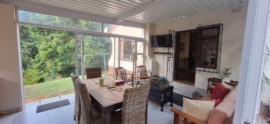 3 Bedroom Property for Sale in Umtentweni KwaZulu-Natal