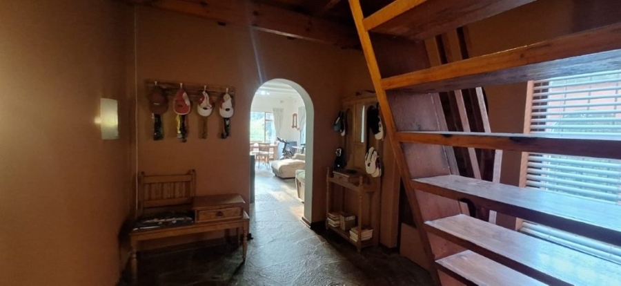 3 Bedroom Property for Sale in Umtentweni KwaZulu-Natal