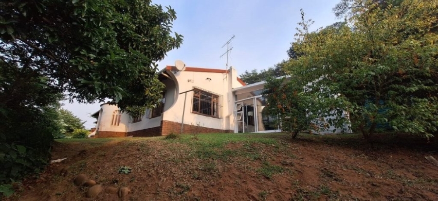 3 Bedroom Property for Sale in Umtentweni KwaZulu-Natal